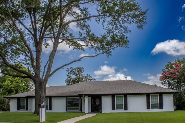 Primary Photo - 2805 Westwood Dr