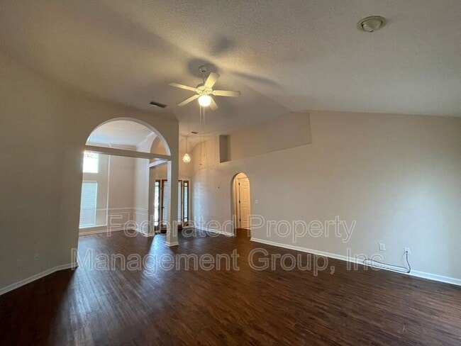 Building Photo - 3032 Bluejack Court