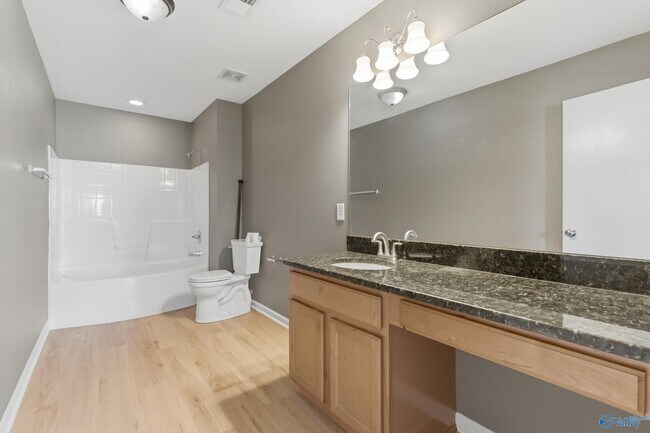 Building Photo - 29889 Glenrose Way