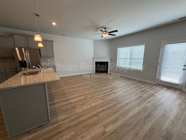 Building Photo - 342 Lanier Cir