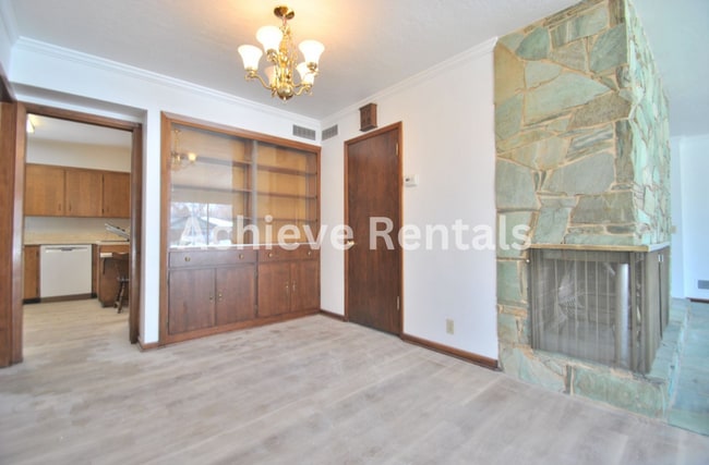 Building Photo - Adventure Meets Convenience in This Logan Home