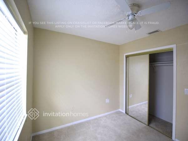 Building Photo - 4580 NW 113th Terrace