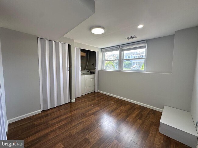 Building Photo - 14632 Stone Crossing Ct