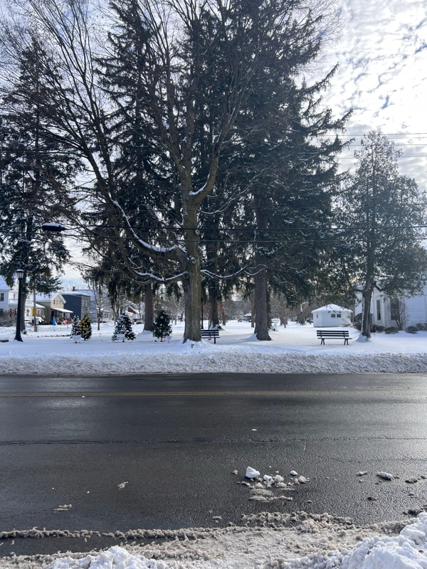 Building Photo - 48 W Main St