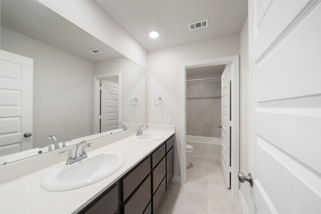 Building Photo - 2866 Terrace Grove Dr