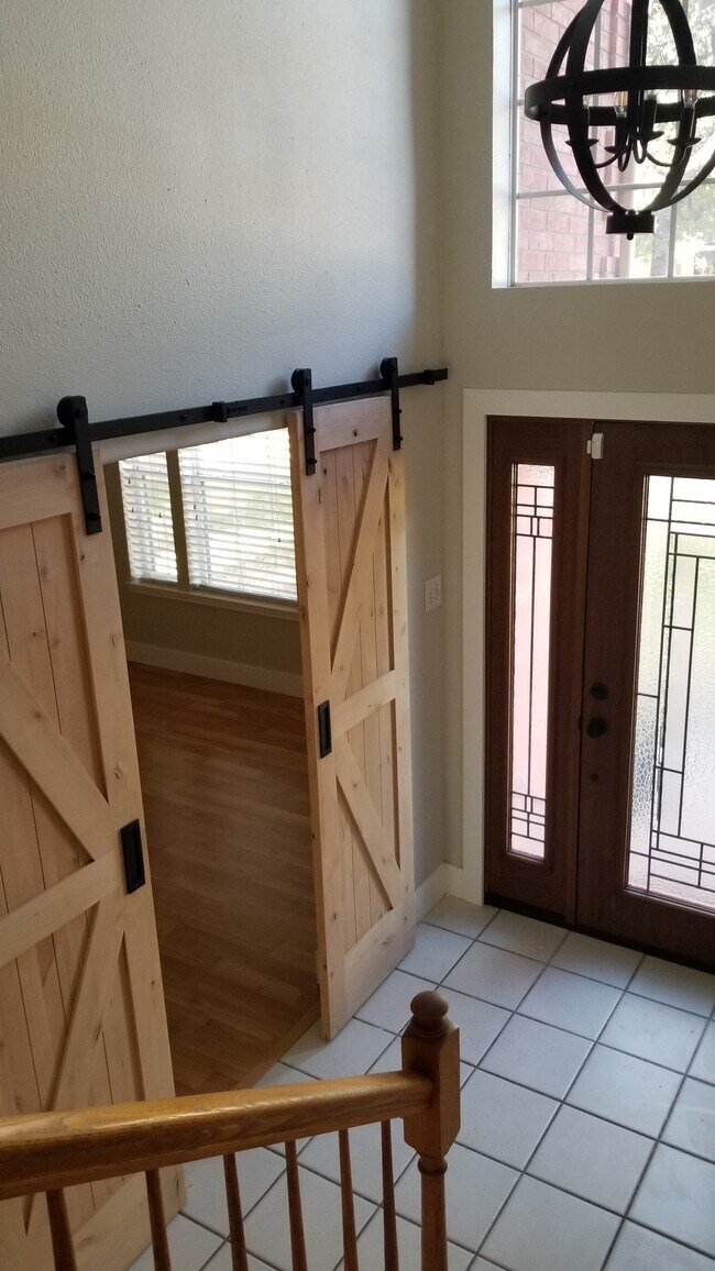 Building Photo - 9216 Rustlers Creek Dr