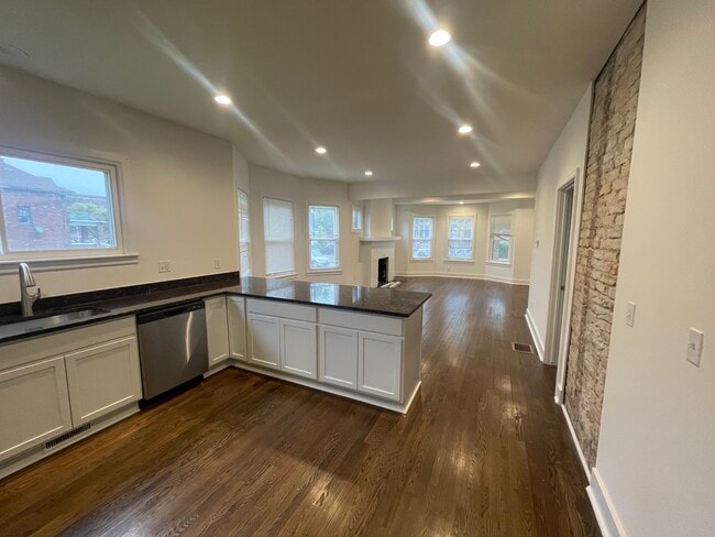 Building Photo - 1228 Glynn Ct