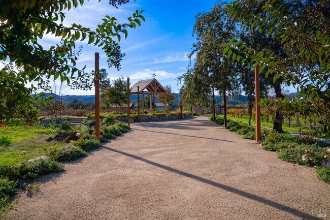 Building Photo - 6161 Silverado Trail