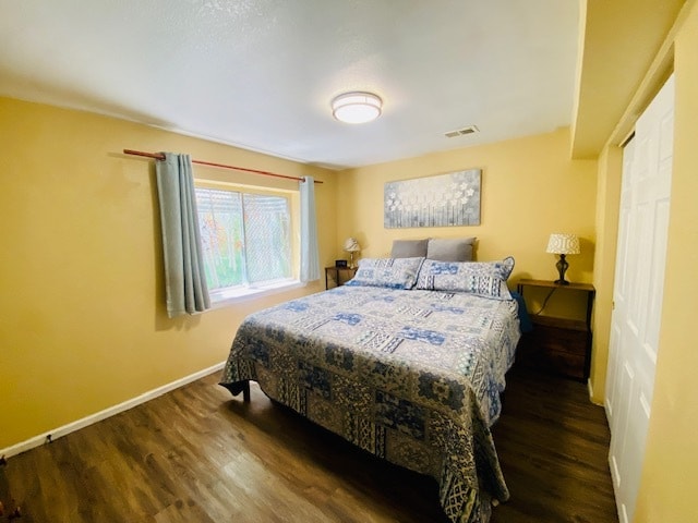 Building Photo - 1510 W Maple Ave