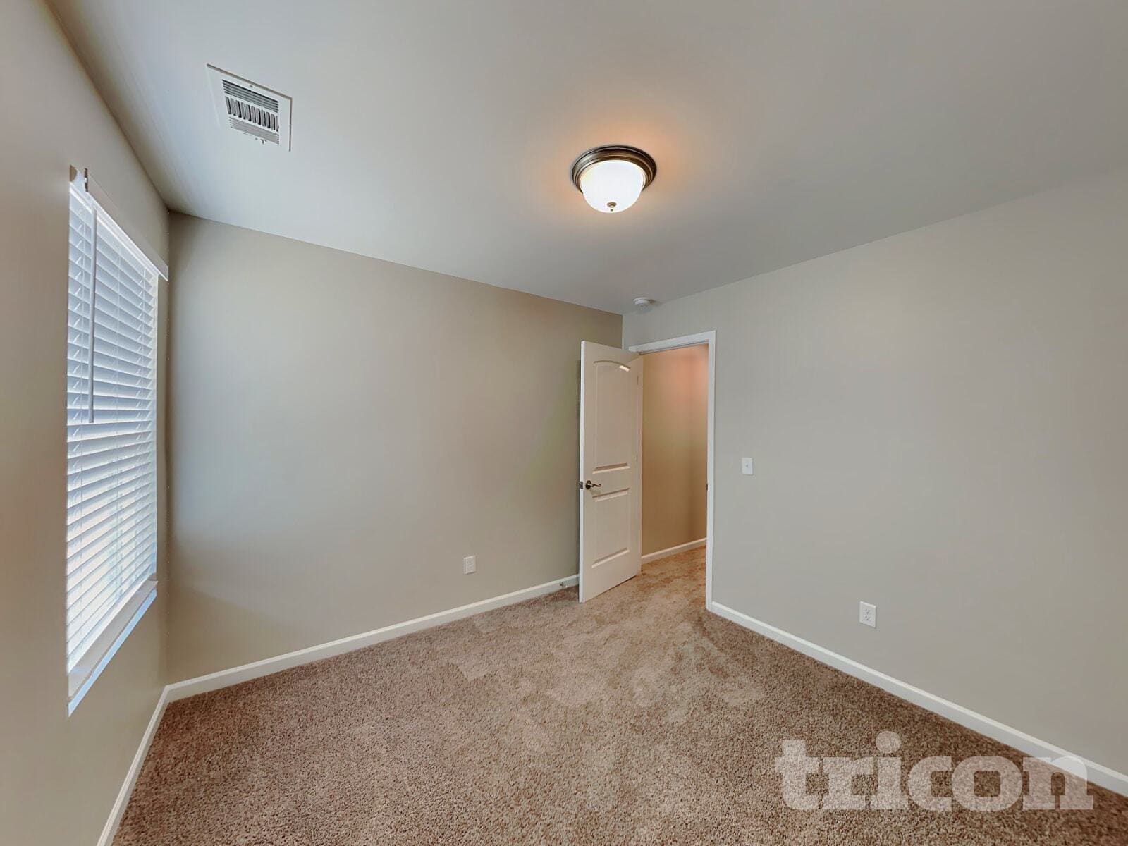 Building Photo - 2063 Neill Ln