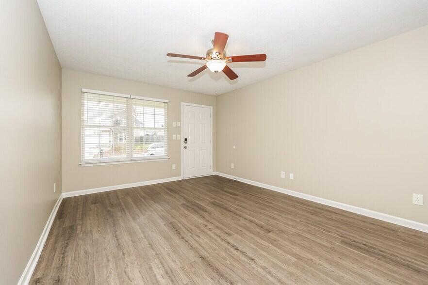 Building Photo - 179 Howard Woody Dr