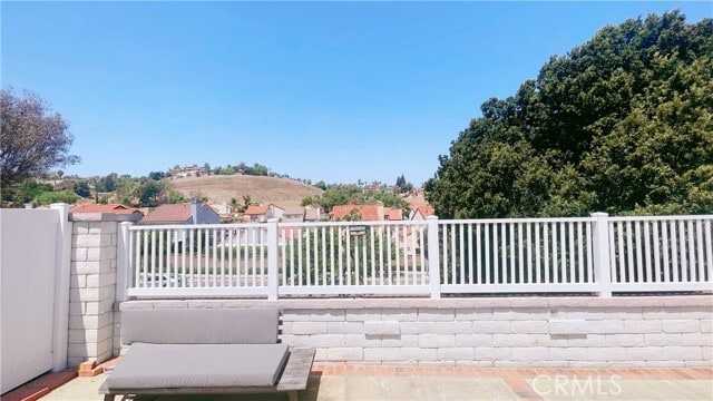 Building Photo - 2470 Saratoga Ln