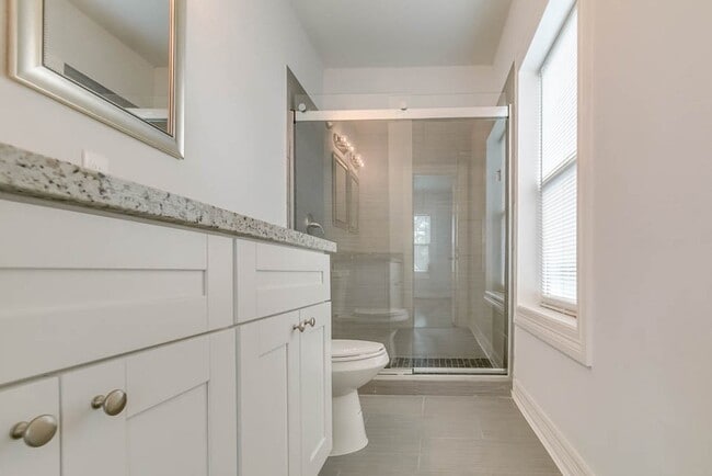 Building Photo - 3321 Charleston St