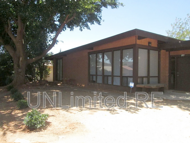Building Photo - 355 Canyon Diablo Rd