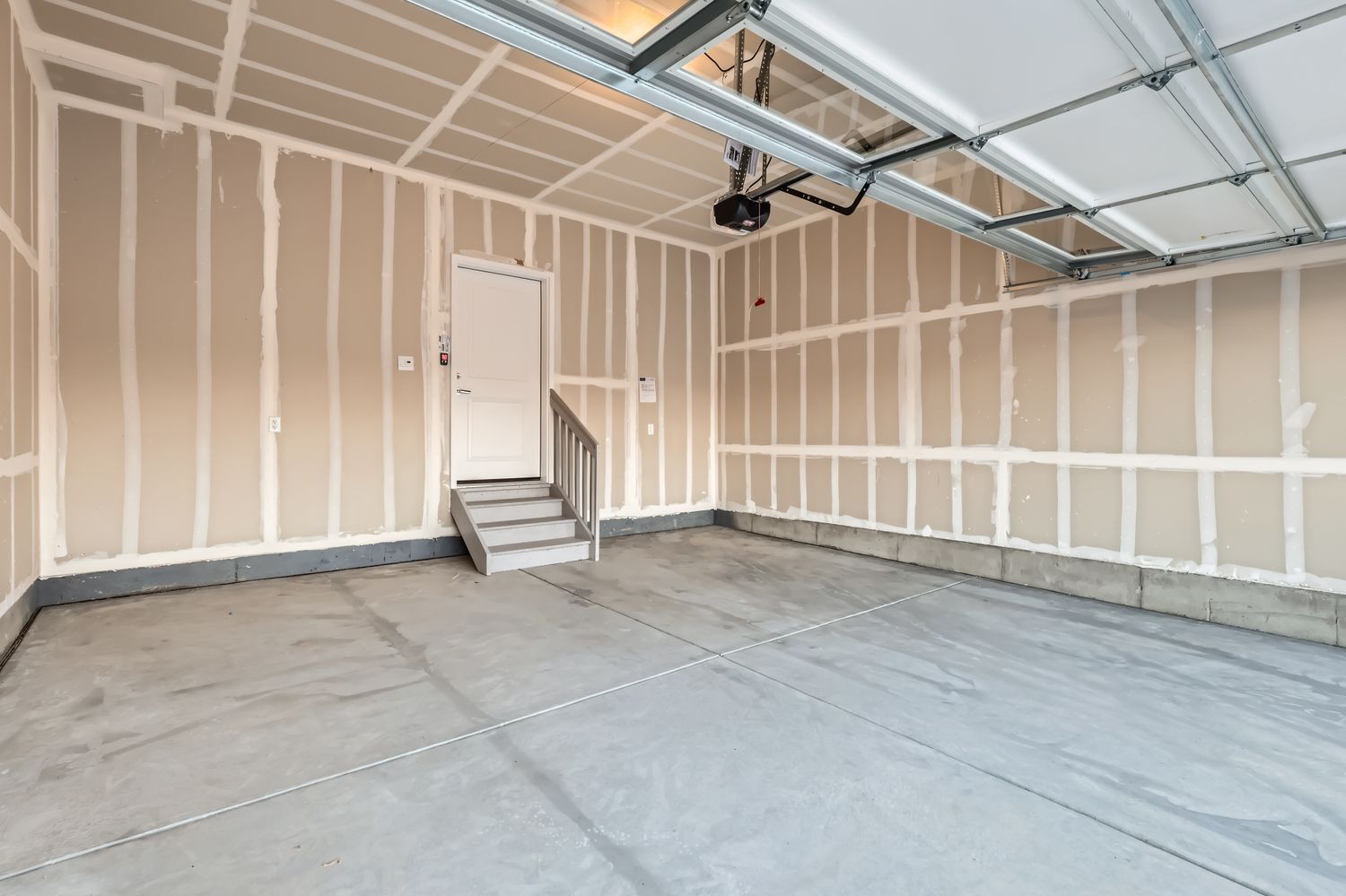 Garage - 1348 S Boston Ct