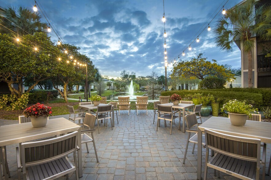 The Livingston 15420 Livingston Ave Lutz FL 33559 Apartment Finder