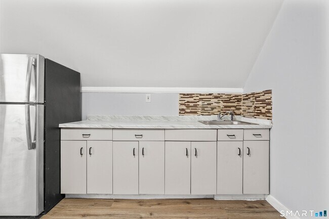 Building Photo - 48 Park Terrace