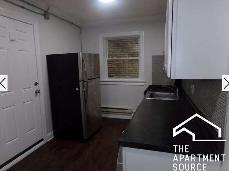 Building Photo - 2131 W Giddings St