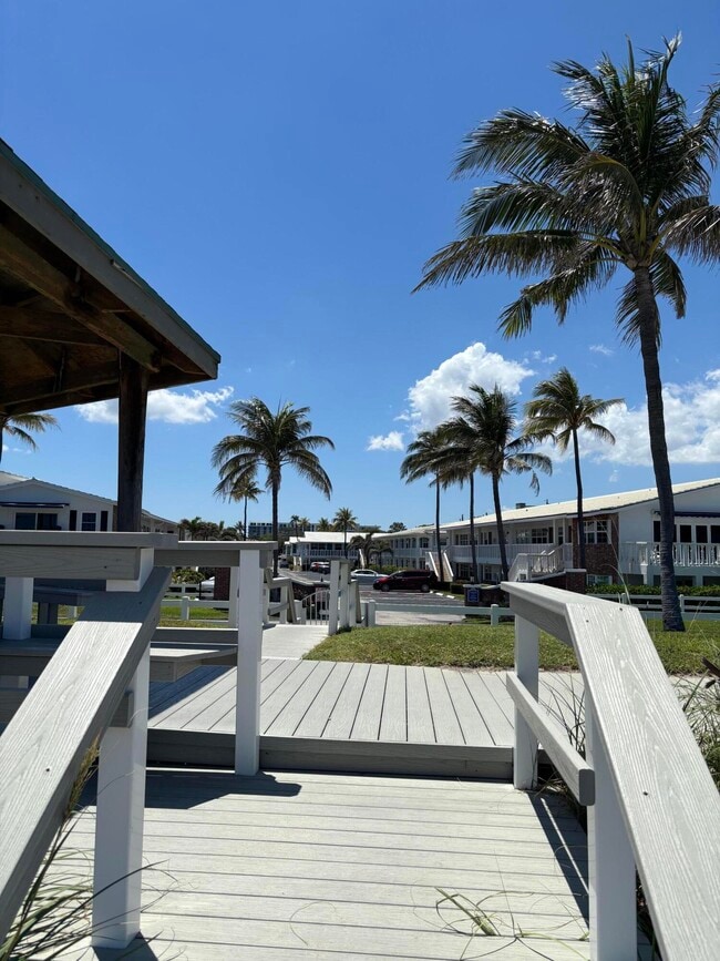 Building Photo - 5505 N Ocean Blvd