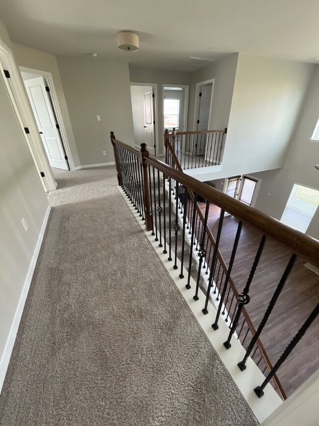 Building Photo - "Charming 4-Bed High Point Home with Granite Elegance & Cozy Fireplace!"