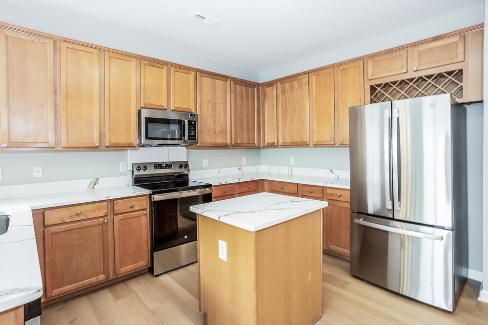 Building Photo - 506 Lindsborg Trail