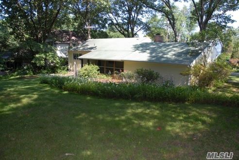 Building Photo - 30 Cedar Dr