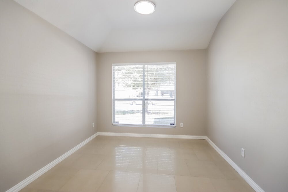 Building Photo - 7310 Fox Scene Dr