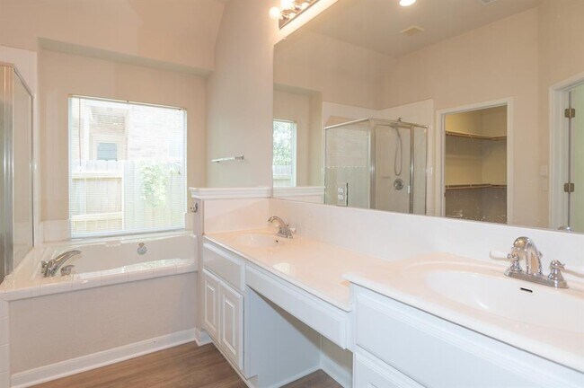 Building Photo - 1800 Nelson Ranch Loop