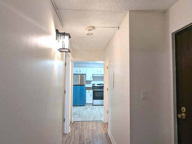 Building Photo - 224 Klein Creek Ct