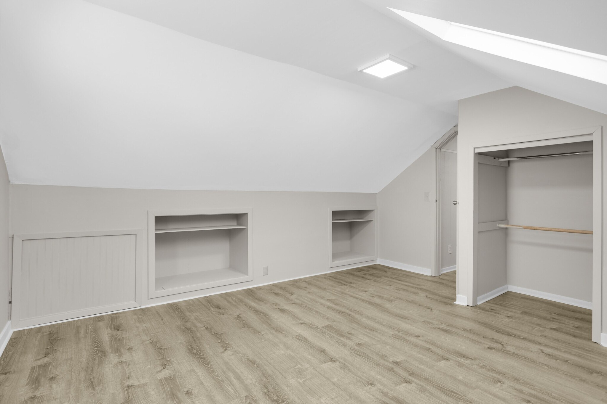 Building Photo - 3744 Perry Ave N