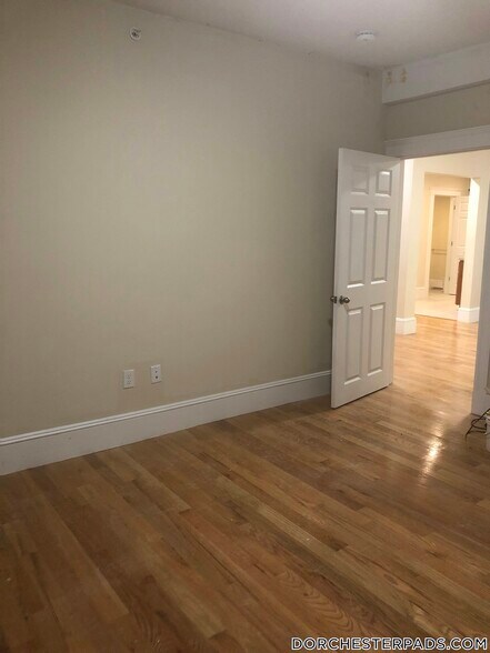 Building Photo - 408 Neponset Ave