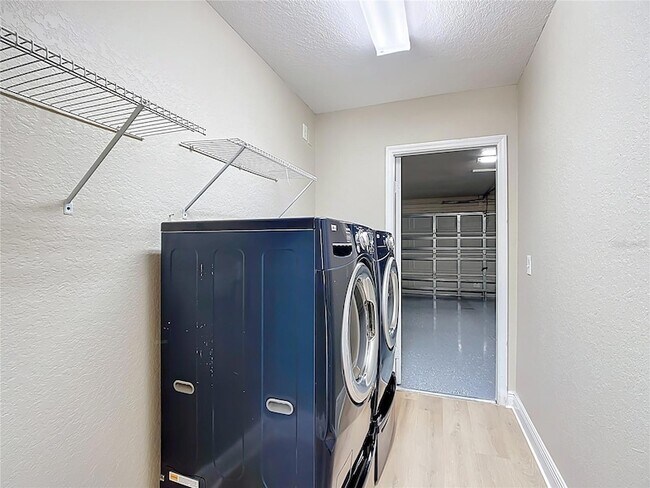 Building Photo - 1639 Saddlehorn Dr
