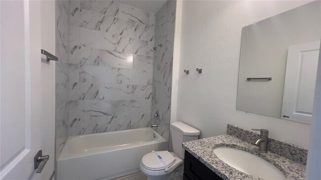 Building Photo - 3315 W Montgomery Ln