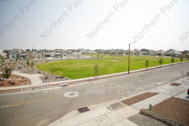 Building Photo - 13094 Castleford Ln