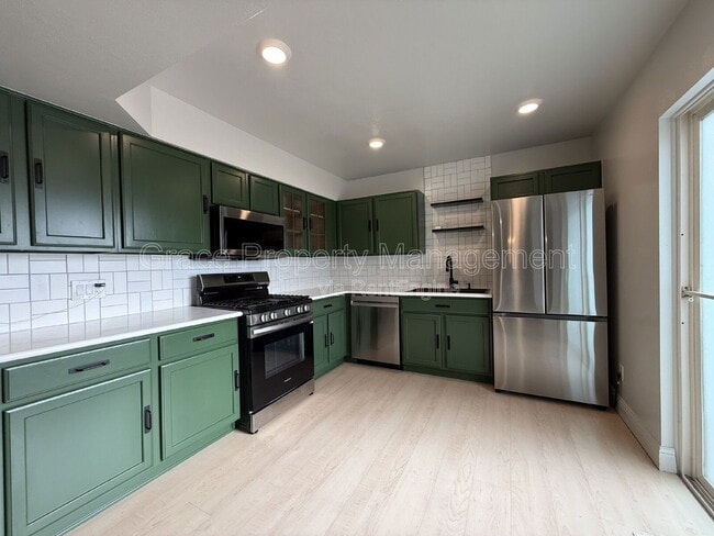 Building Photo - 2469 S Xanadu Way