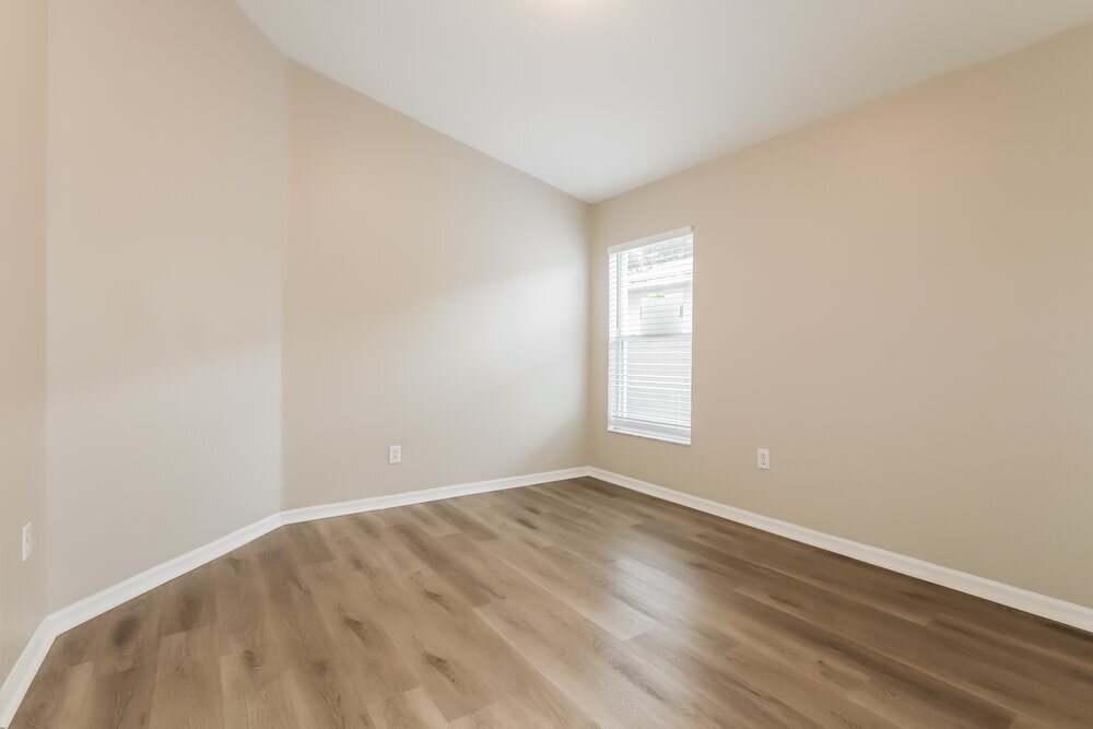 Building Photo - 447 Maple Pointe Dr