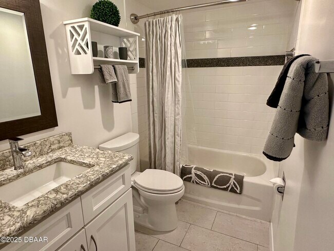 Building Photo - 2828 N Atlantic Ave