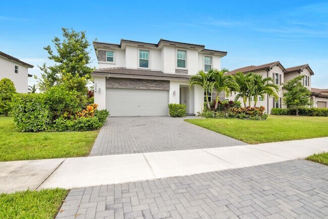 Building Photo - 1304 Whitcombe Dr