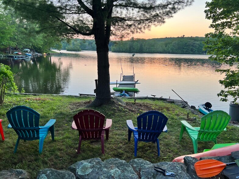 Building Photo - 3 Bylund Dr