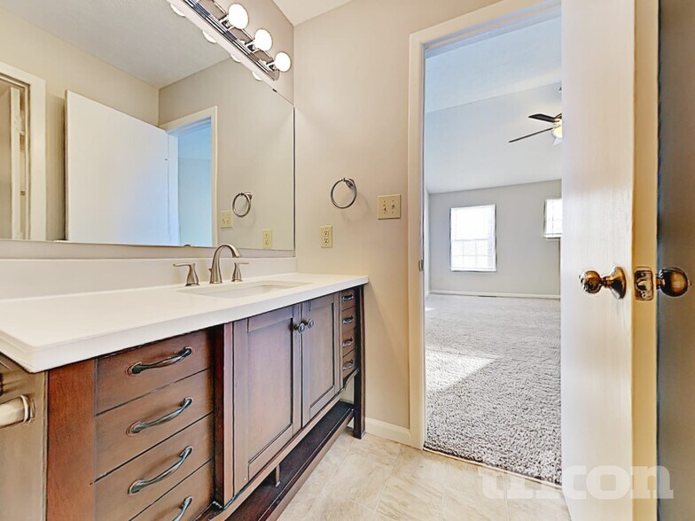 Building Photo - 2313 Canvasback Dr