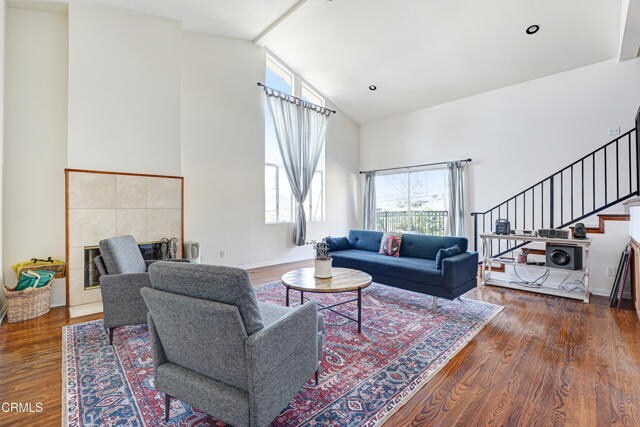 Building Photo - 2779 Fyler Pl