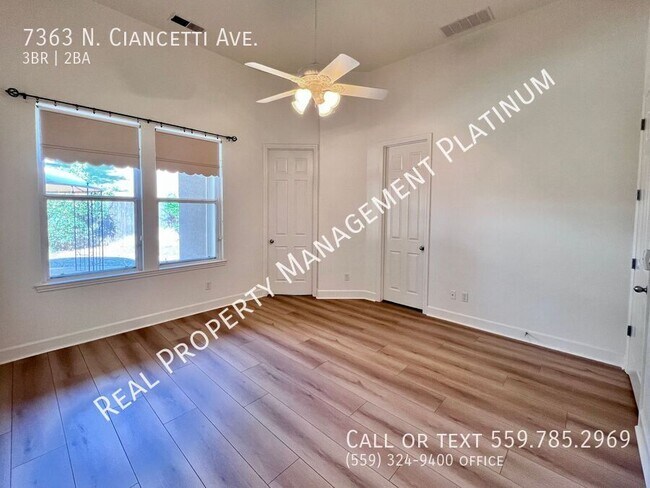 Building Photo - 7363 N Ciancetti Ave
