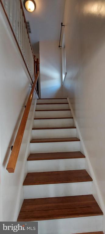 Building Photo - 19278 Wheatfield Terrace