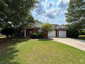 Building Photo - Spacious Ranch in Great Location!!!