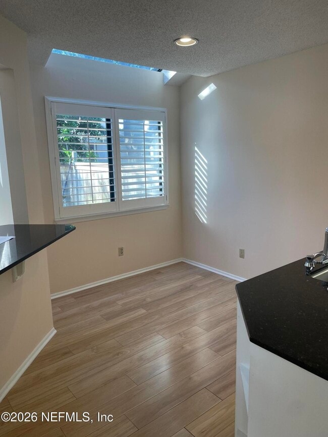 Building Photo - 536 Pelican Key