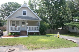 Building Photo - 10 Woolard Ave
