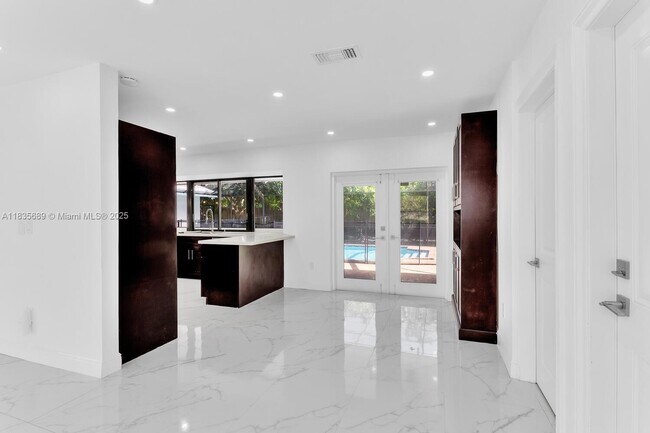 Building Photo - 7860 SW 180th St