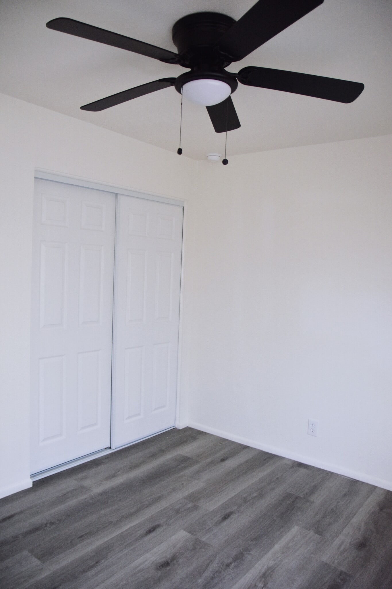 Building Photo - 6605 W Pasadena Ave