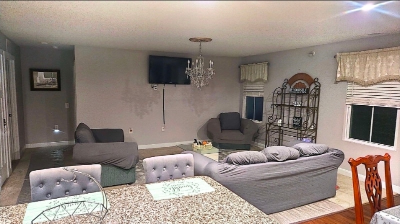 Building Photo - 6425 Brawley Ann Dr