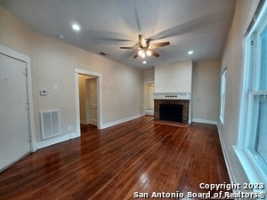 Building Photo - 8 French Ct